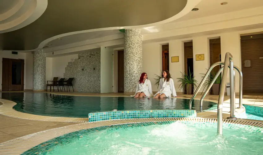 Sz�pia Bio & Art Hotel Zs�mb�k - Okt�ber 23. - teljes el�refizet�ssel (min. 2 �j)