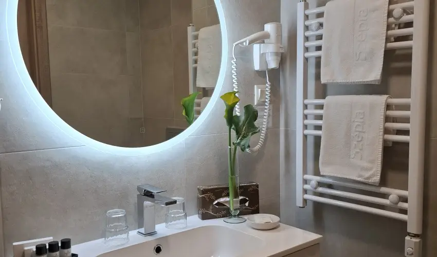 Sz�pia Bio & Art Hotel Zs�mb�k - Okt�ber 23. - teljes el�refizet�ssel (min. 2 �j)