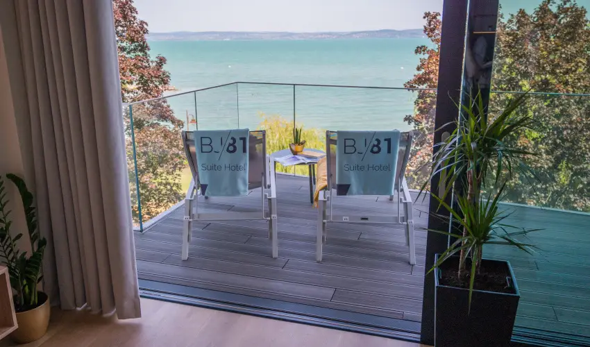 BJ81 Suite Hotel Sifok - Oktber 23. - teljes elrefizetssel (min. 3 j)