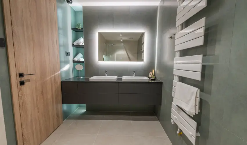 BJ81 Suite Hotel Sifok - Oktber 23. - teljes elrefizetssel (min. 3 j)