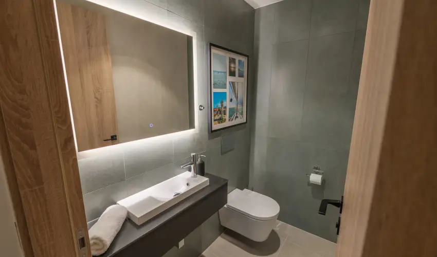 BJ81 Suite Hotel Sifok - Oktber 23. - teljes elrefizetssel (min. 3 j)