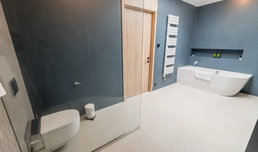 BJ81 Suite Hotel Sifok - Oktber 23. - teljes elrefizetssel (min. 3 j)