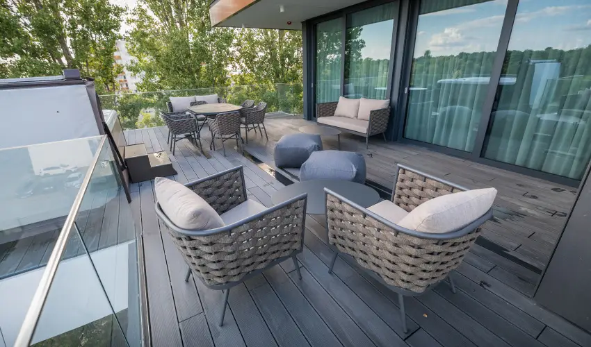 BJ81 Suite Hotel Sifok - Oktber 23. - teljes elrefizetssel (min. 3 j)