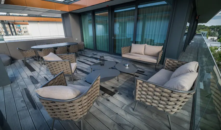 BJ81 Suite Hotel Sifok - Oktber 23. - teljes elrefizetssel (min. 3 j)