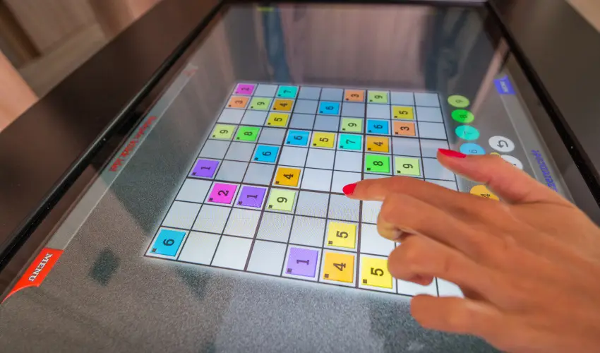 BJ81 Suite Hotel Sifok - Oktber 23. - teljes elrefizetssel (min. 3 j)