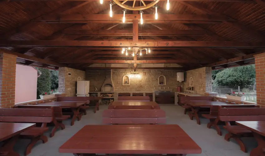 Boglrka Panzi-tterem  Mezkvesd - Oktber 23. (min. 3 j)