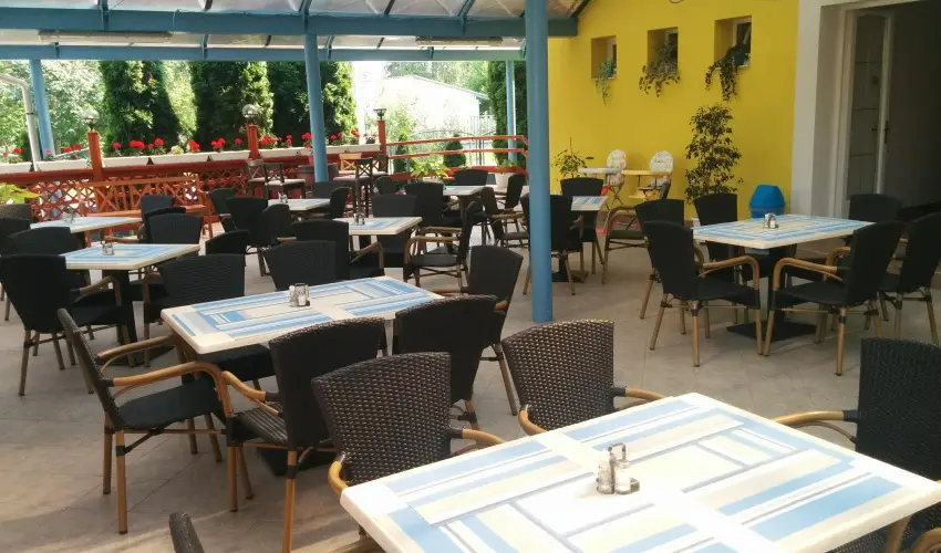 Boglrka Panzi-tterem  Mezkvesd - Oktber 23. (min. 3 j)