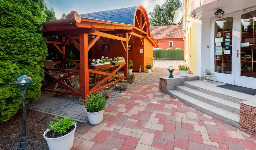 Boglrka Panzi-tterem  Mezkvesd - Oktber 23. (min. 3 j)