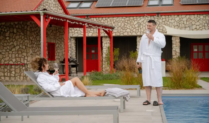 Bohm Borklub Tllya - Oktber 23. (min. 3 j)