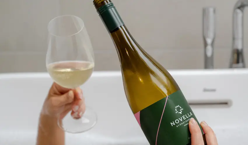 Bohm Borklub Tllya - Oktber 23. (min. 3 j)