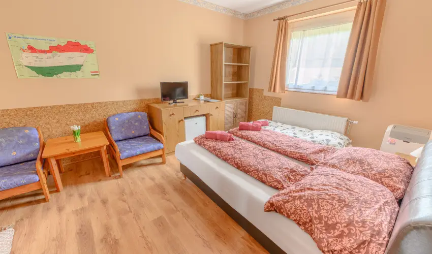 Borbla Vendghz Gyenesdis - Oktber 23.