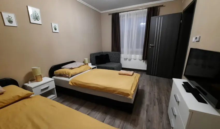 Borostyn Szllshely Debrecen - Oktber 23.