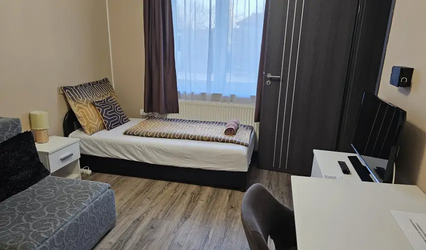 Borostyn Szllshely Debrecen - Oktber 23.