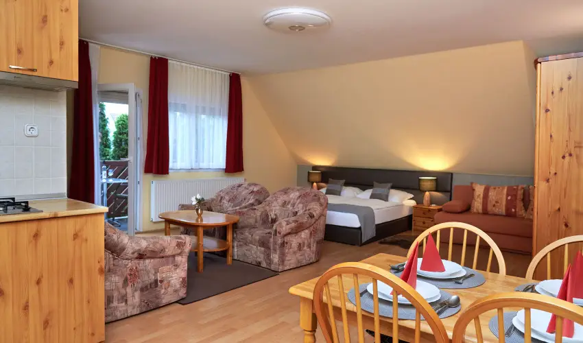 Brigitte Apartman Bk, Bkfrd - Oktber 23. (min. 2 j)