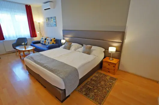 Brigitte Apartman - Okt�ber 23. (min. 3 �j)