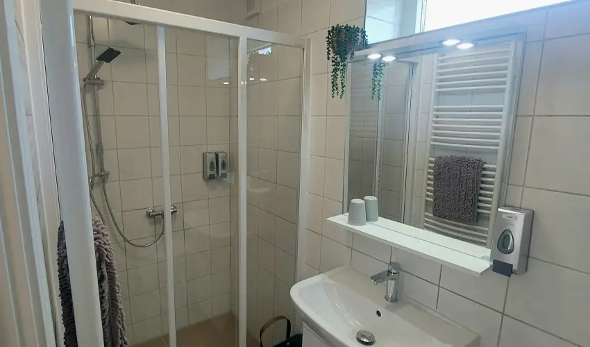 Bk City Apartments Bk, Bkfrd - Oktber 23.