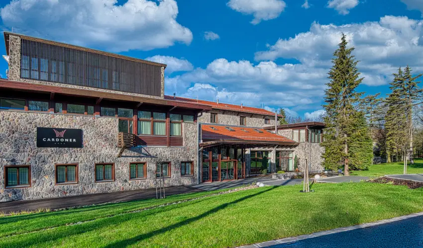 Cardoner Hotel Pilisszentkereszt - Oktber 23. - teljes elrefizetssel (min. 2 j)