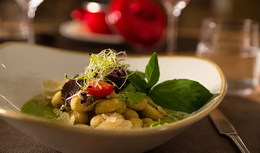 Cardoner Hotel Pilisszentkereszt - Oktber 23. - teljes elrefizetssel (min. 2 j)