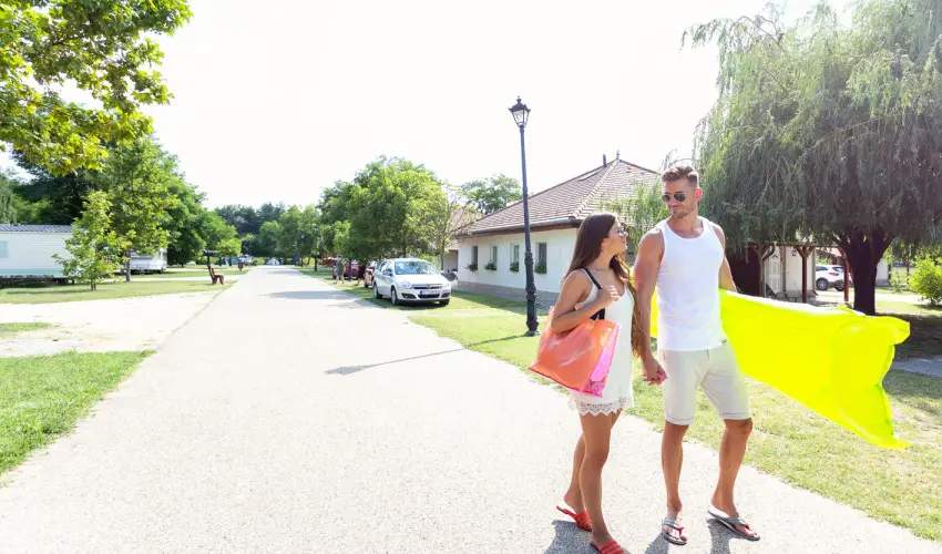 Cegldfrd Apartmanpark s Kemping Cegld - Oktber 23. (min. 2 j)