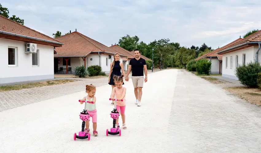 Cegl�df�rd� Apartmanpark �s Kemping Cegl�d - Okt�ber 23. (min. 2 �j)