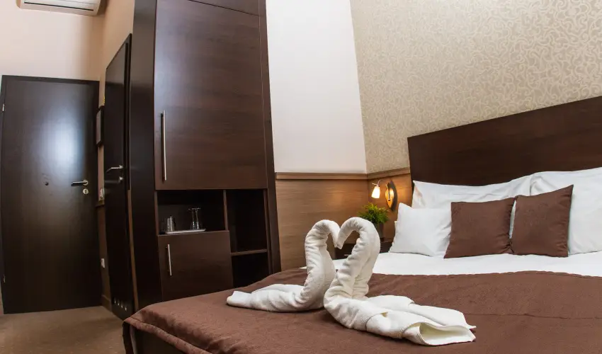 Central Hotel 21 Budapest - Oktber 23. - teljes elrefizetssel (min. 2 j)