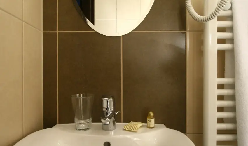 Central Hotel 21 Budapest - Oktber 23. - teljes elrefizetssel (min. 2 j)