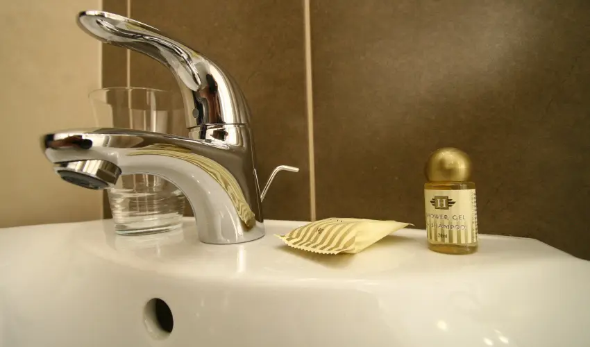 Central Hotel 21 Budapest - Oktber 23. - teljes elrefizetssel (min. 2 j)