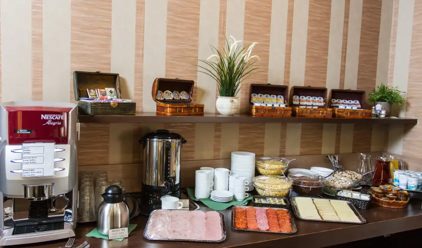 Central Hotel 21 Budapest - Oktber 23. - teljes elrefizetssel (min. 2 j)