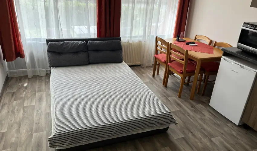 Centroom Apartman Dunafldvr - Oktber 23.
