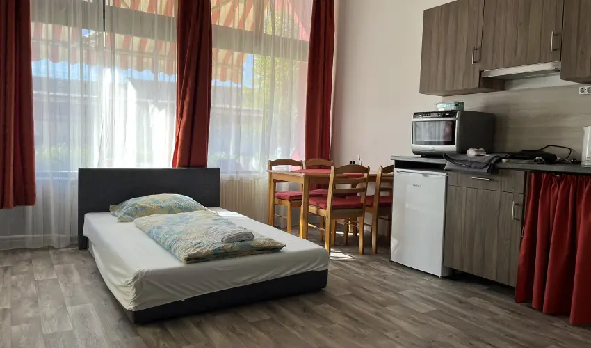 Centroom Apartman Dunafldvr - Oktber 23.