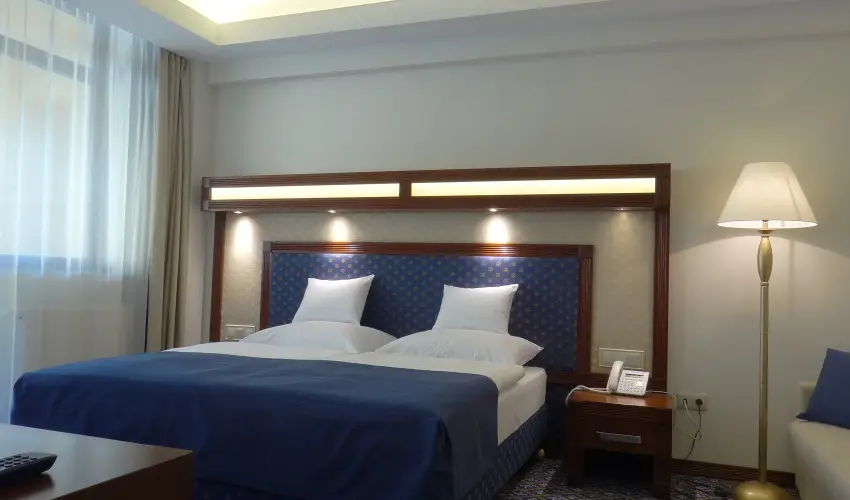 Centrum Hotel Debrecen - Oktber 23. 