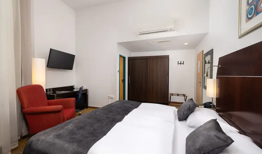 City Hotel Mtys Budapest - Oktber 23. (min. 3 j)