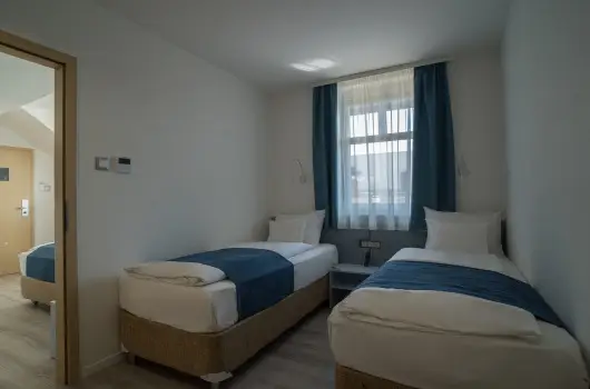 Hotel Civitas - Oktber 23. (min. 2 j)