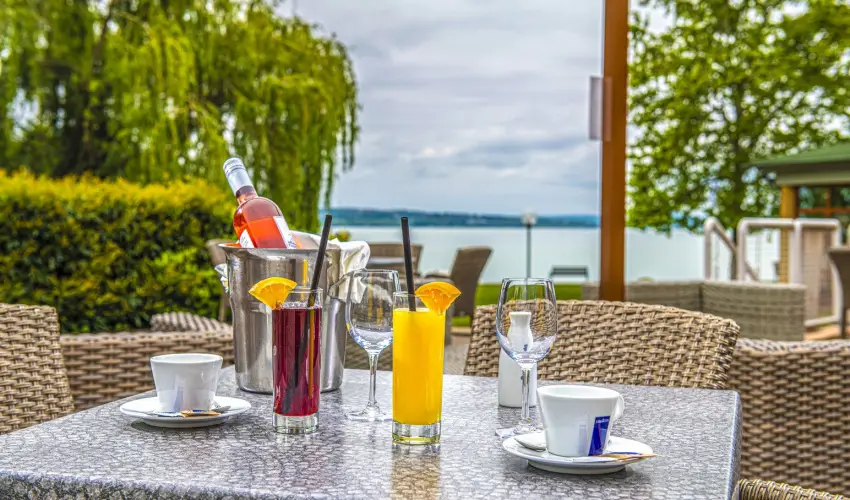 Club Tihany Hotel Tihany - Október 23.