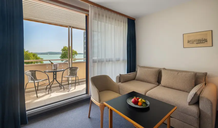 Club Tihany Hotel Tihany - Október 23.
