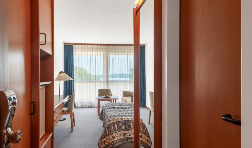 Club Tihany Hotel Tihany - Október 23.