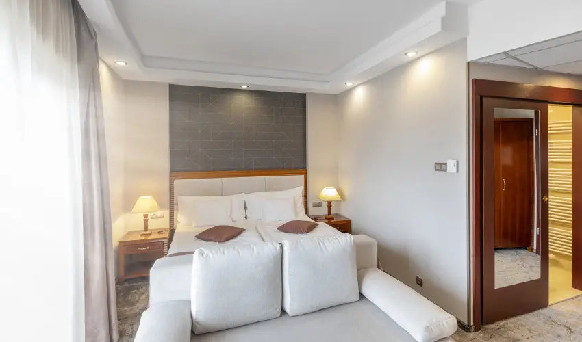 Colosseum Wellness Hotel Mrahalom - Oktber 23. (min. 2 j)