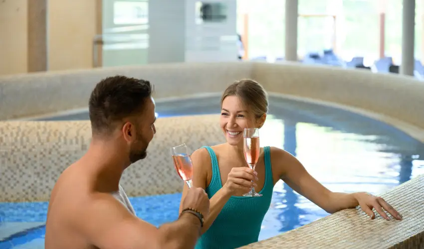 Colosseum Wellness Hotel M�rahalom - Okt�ber 23. (min. 2 �j)