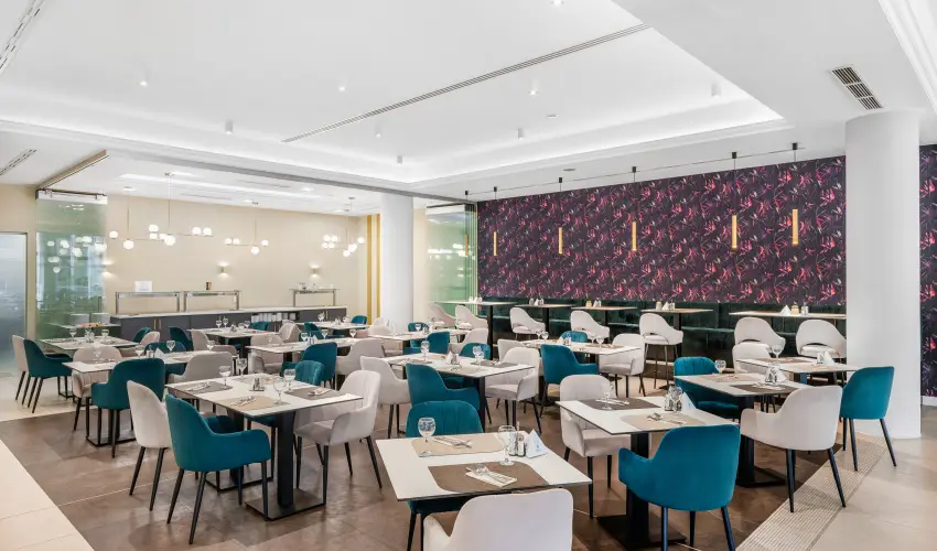 Corso Hotel Pcs Pcs - Oktber 23. 