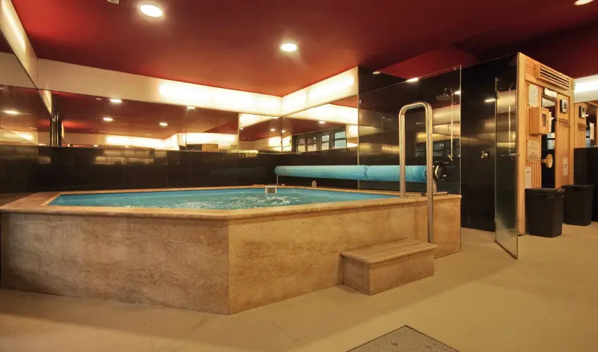 Corvin Hotel Gyula - Oktber 23. (min. 3 j)