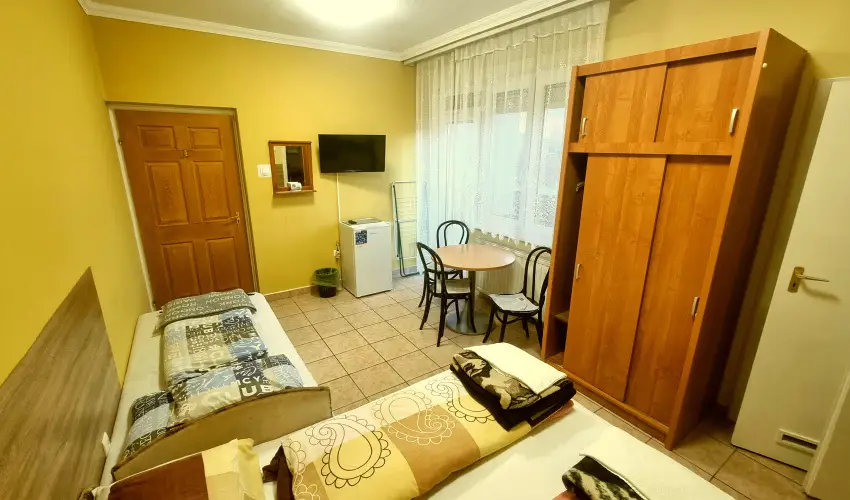 Dek Vendghz Hajdszoboszl - Oktber 23. (min. 2 j)