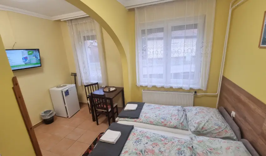 Dek Vendghz Hajdszoboszl - Oktber 23. (min. 2 j)