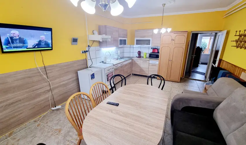 Dek Vendghz Hajdszoboszl - Oktber 23. (min. 2 j)