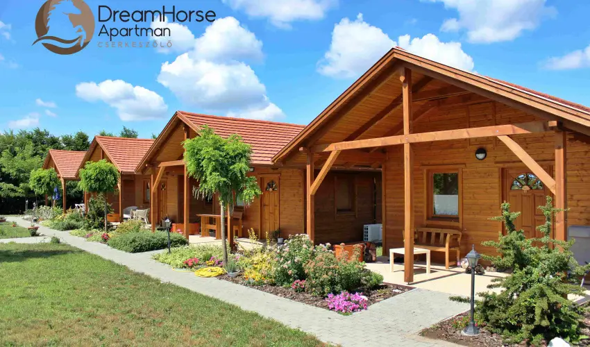 Dream Horse Apartman Cserkeszl - Oktber 23. (min. 2 j)