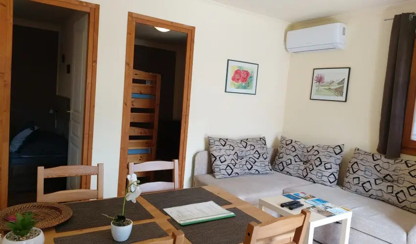 Dream Horse Apartman Cserkeszl - Oktber 23. (min. 2 j)