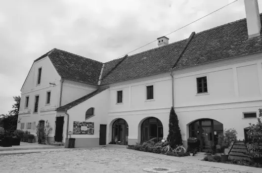 Edvy Malom Fogad s Barokk Udvarhz - Oktber 23. (min. 2 j)