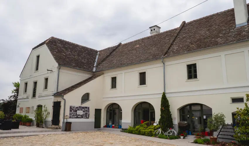 Edvy Malom Fogad s Barokk Udvarhz Ppa - Oktber 23. (min. 2 j)