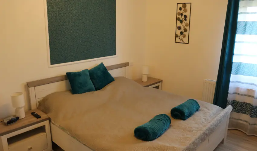 gerliget Vendghz Harkny - Oktber 23. (min. 2 j)