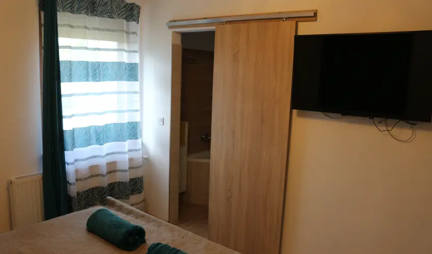 gerliget Vendghz Harkny - Oktber 23. (min. 2 j)