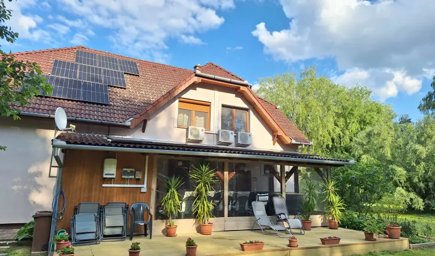 gerliget Vendghz Harkny - Oktber 23. (min. 2 j)